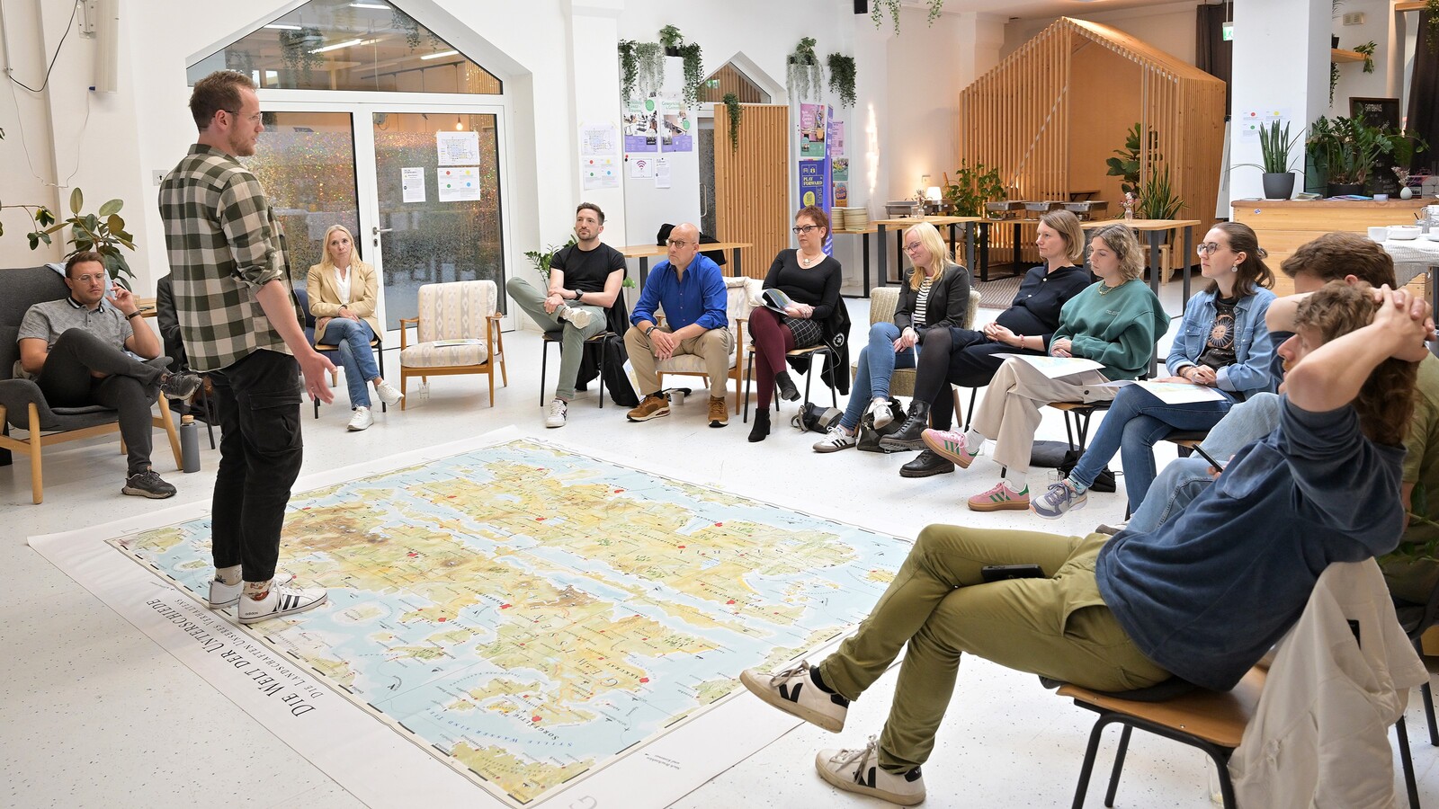 "Teambuilding Seminar mit nevo: Teams die zusammen wachsen"